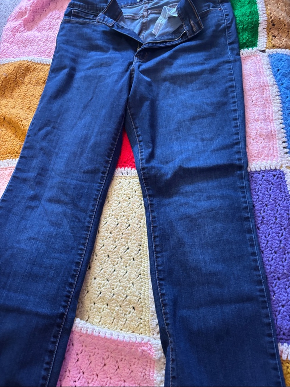 Levi's Women’s Straight Leg Jeans in Deep Blue Denim